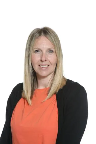Mrs Becky Ashford